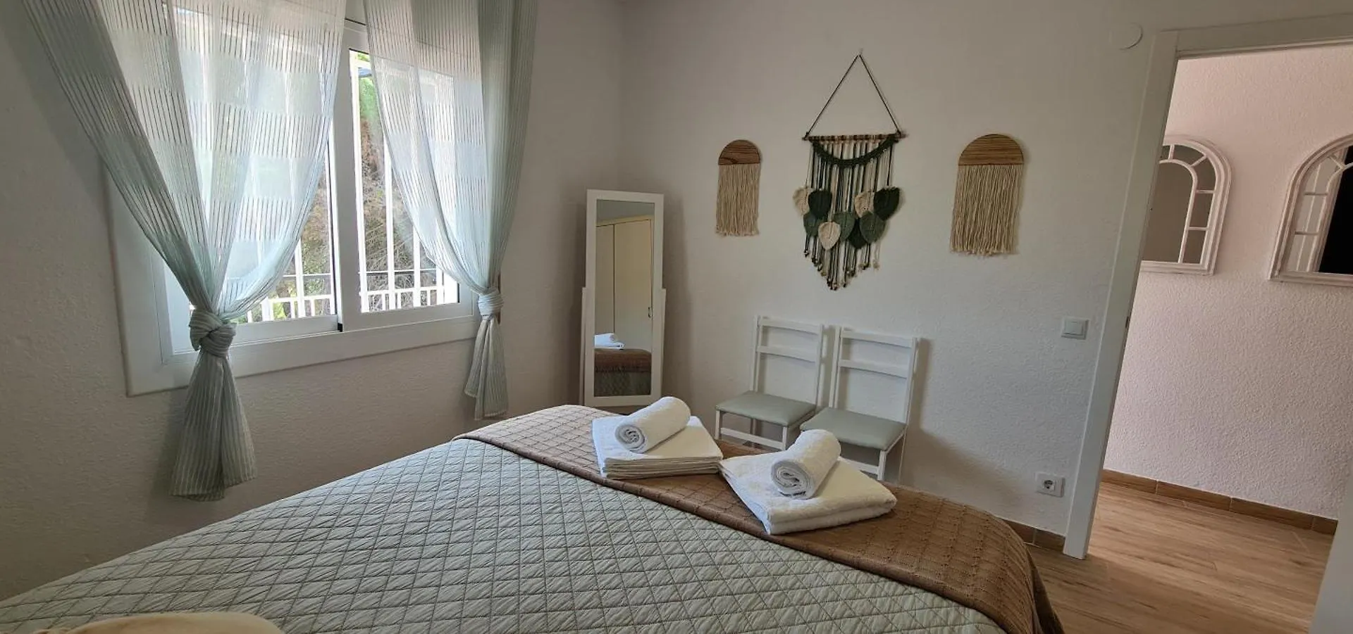 Luengihouse - Espectacular Apartamento Con Piscina Lloret de Mar Apartment